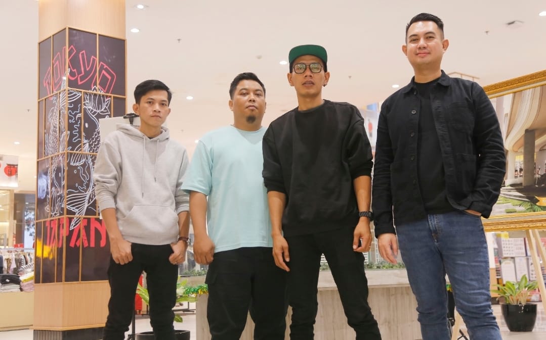 Gitaris Merpati Band, Daus, Berjuang Melawan Aneurisma: Kondisi Kritis di RS Fatmawati Gitaris Merpati Band, Daus, Berjuang Melawan Aneurisma: Kondisi Kritis di RS Fatmawati